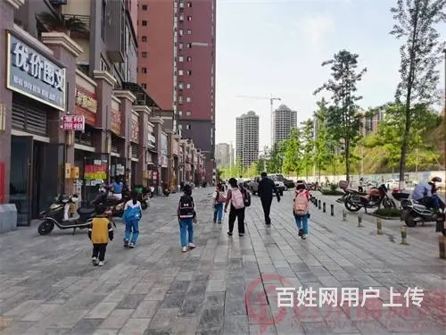 （达州铺源网）西外文理学院对面64㎡文具店转让（可空转） - 图片 2
