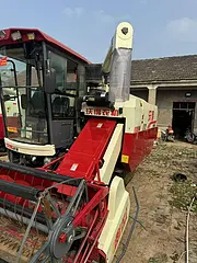 个人23年6月出厂沃得收割机135马力 车况好