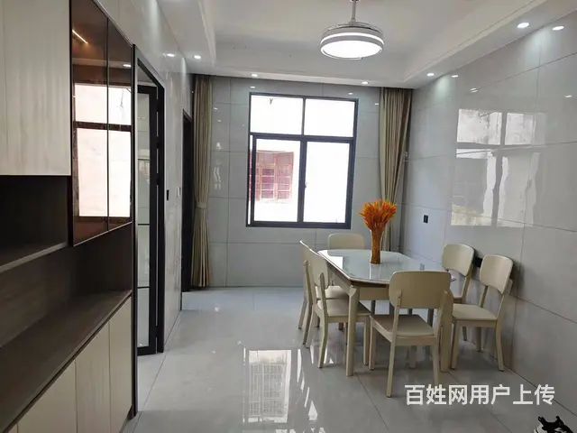 上高中学旁边一楼精装修三房送家私加杂物间带院子商品房可按揭 - 图片 3