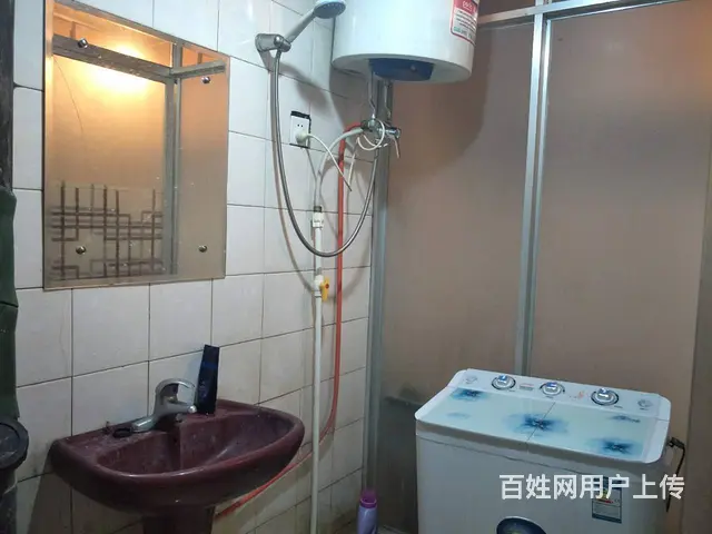 怀远门地铁A口旁文峰大厦旁 450元/月，包WiFi女生合租 - 图片 4