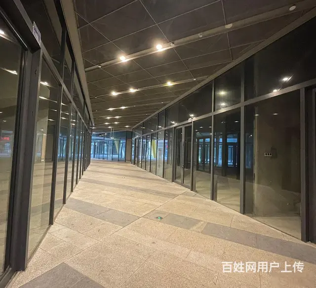 保利国际广场一楼商铺招租 - 图片 1