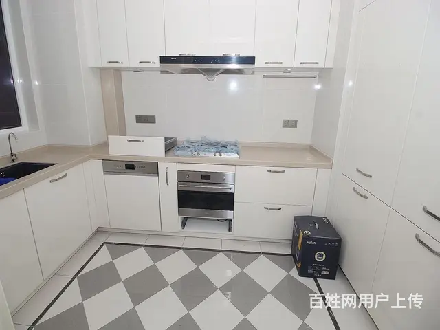 今日新卖特价房，166平方  1390万，低于市场价。带车位 - 图片 2
