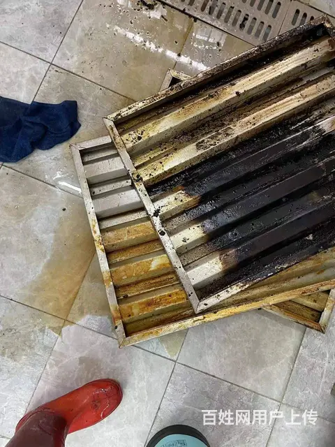 增城油烟机清洗公司烧烤油烟净化器清洗油烟管道清洗 - 图片 3
