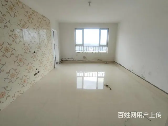 润和家园电梯三室 送车位储藏室 58万可贷款 - 图片 1