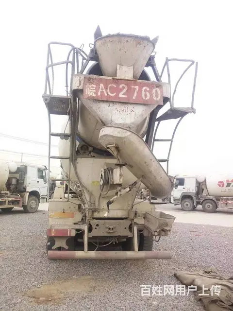 17二手大20方欧曼搅拌车 瑞江上装 375马力 - 图片 5
