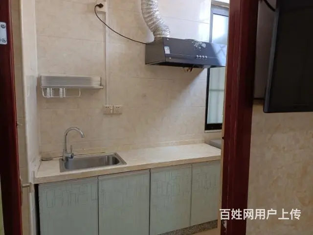 新房公寓，豪华装修，洗衣做饭，拎包入住 - 图片 1