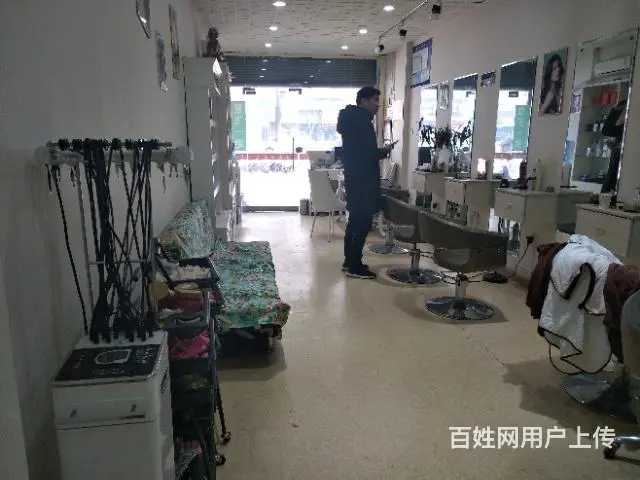 都市时讯 免费找店 世纪联华对面美发店 - 图片 6