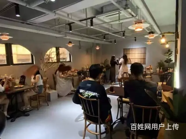 （51旺铺推荐）海德公馆120平咖啡馆转让 - 图片 3