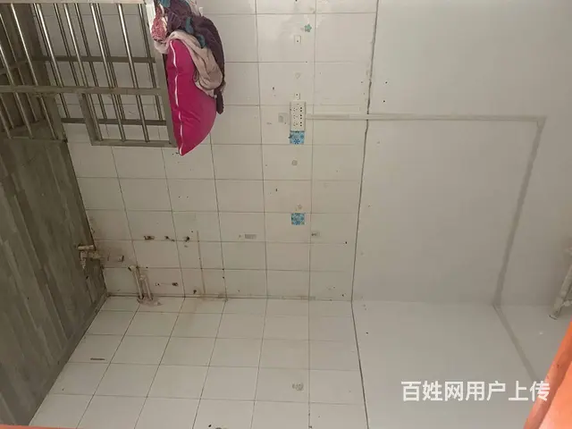富丽华馨园小区门口 普通住宅1厅 简单装修 - 图片 3
