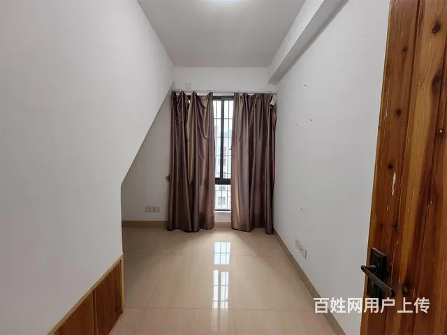 海沧周边 圣.地亚哥 高层3房 位 东南 配套全拎包住 - 图片 6