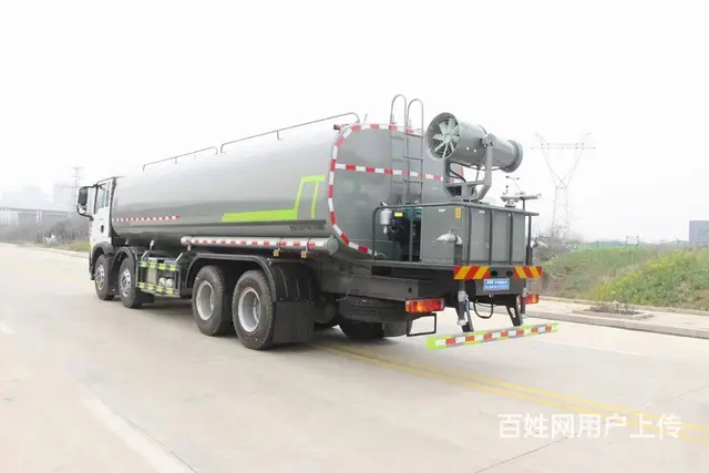 航空母舰来袭,重汽豪沃TX28方多功能抑尘车 - 图片 2