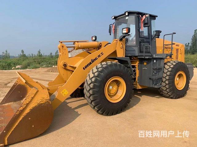 龙工855N工地看车原版大件干爽的图片