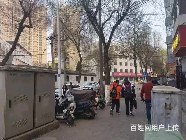 7617(七P）个人城中区一中门口观门街小学门口小卖店转让 - 图片 4
