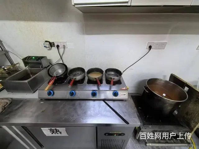 道里远大购物中心步行街 麻辣烫出兑 快餐出兑 - 图片 9