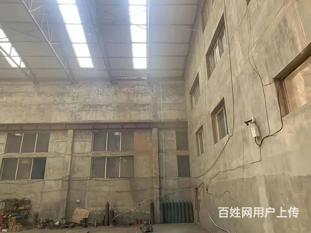低价出租施家沟厂房 - 图片 1
