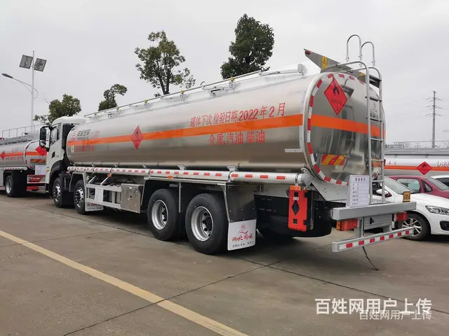 陕汽16吨油罐车图片配置价格 - 图片 6