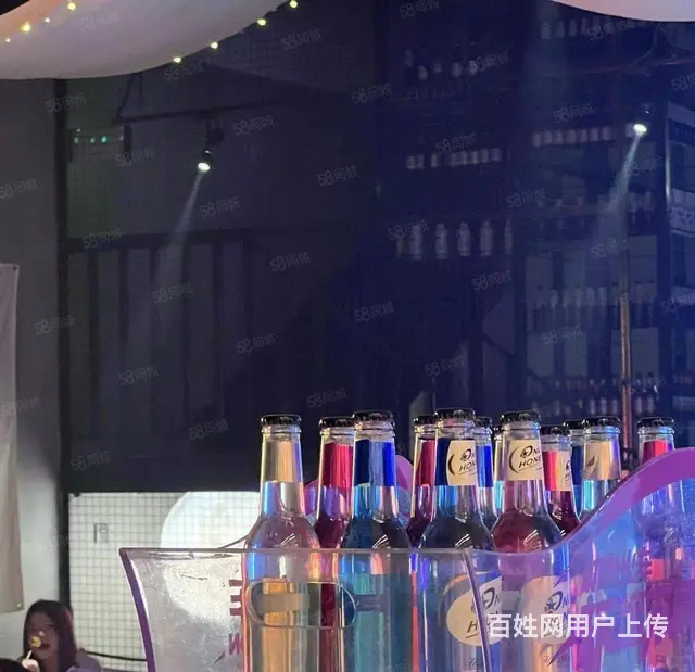 (诚速)转让大阅城露营风酒馆上下两层精装修 设备齐全 - 图片 1