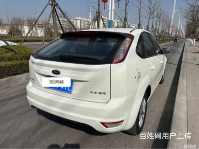 福特 福克斯 2014款 经典福克斯-两厢 1.8 手动 酷 - 图片 4