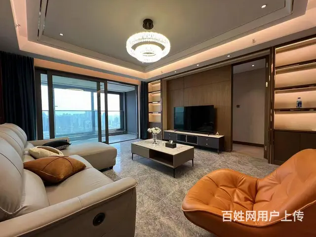 汉街SKP中心壹号院4室2厅3卫 南看东湖北看沙湖 - 图片 1