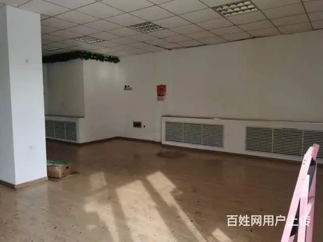 临街商铺 - 图片 1