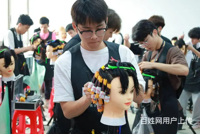 学美发去哪里好？来百美汇吧！ - 图片 1
