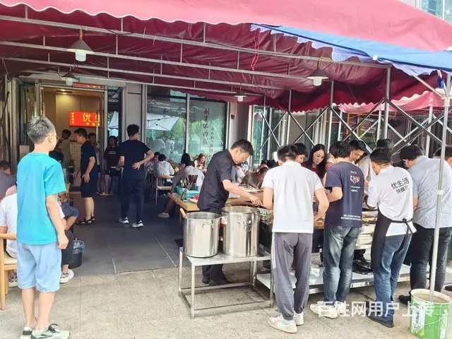 【搞定了！】S写字楼中心餐饮旺铺转让 - 图片 2