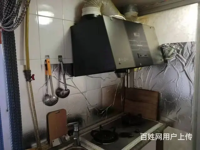 低价出租新玛特，妇婴医院东300米三保里110号楼楼房 - 图片 9