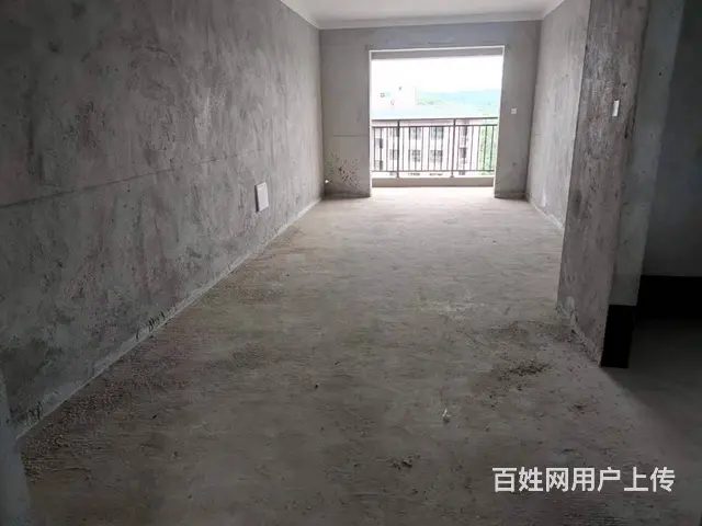 上高大观天地毛坯标准三房带大地下室证件在手53万8包过户急售 - 图片 1