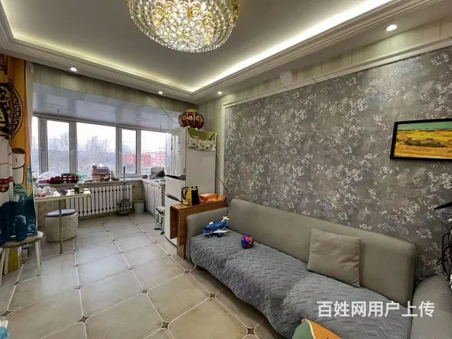 卖零公里光宇B区4楼，61平，两室一厅，采光好，离人民广场步 - 图片 1