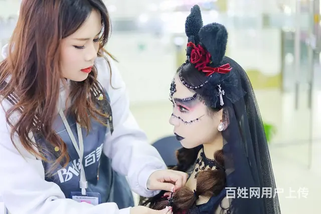 学化妆求高薪工作？来百美汇学习彩妆 - 图片 2