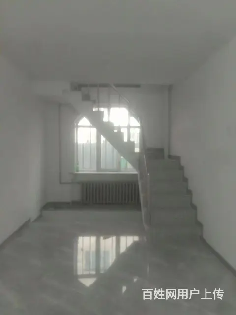 低价出租门市 - 图片 1