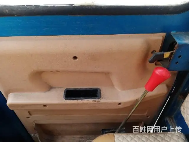 半封闭2米电动三轮车 - 图片 3