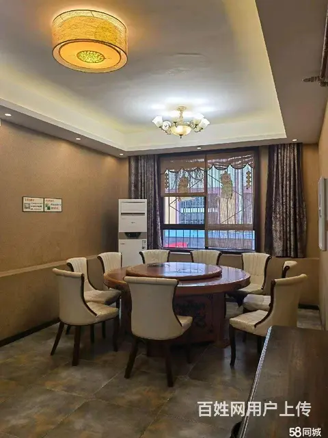 市中心街道旺铺出租 - 图片 6