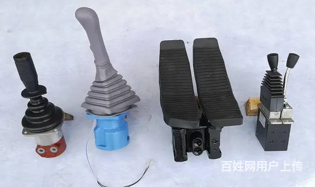 山东地区扒渣机液压配件 - 图片 5