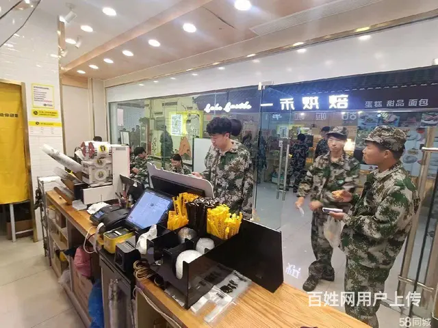 位置优越 客流量大 做生意的好地方 设备齐全 - 图片 2