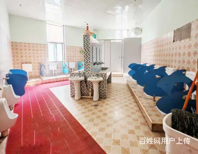 （房东直租）火爆商圈精装修临街门面出租（可分租） - 图片 8