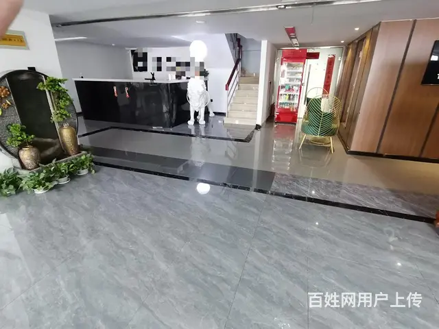 群力 地铁口 财富中心 高区 使用600平 精装修 框架结构 - 图片 4