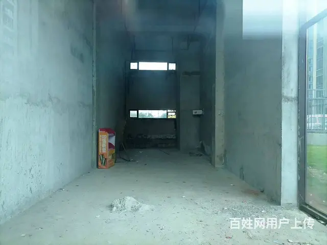 (51旺铺推荐）龙华区碧桂园剑桥郡65平铺面出租 - 图片 4
