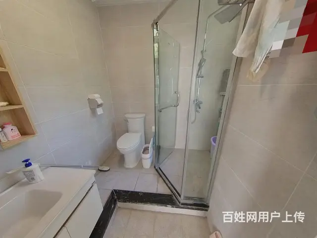 荣泰山庄 3层别墅 带私家大花园的 6房精装位置安静 - 图片 2