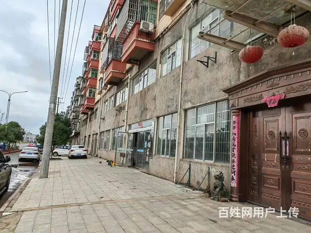 临街店铺，位置优越，适合做店面，仓库，各种企业生产 - 图片 1