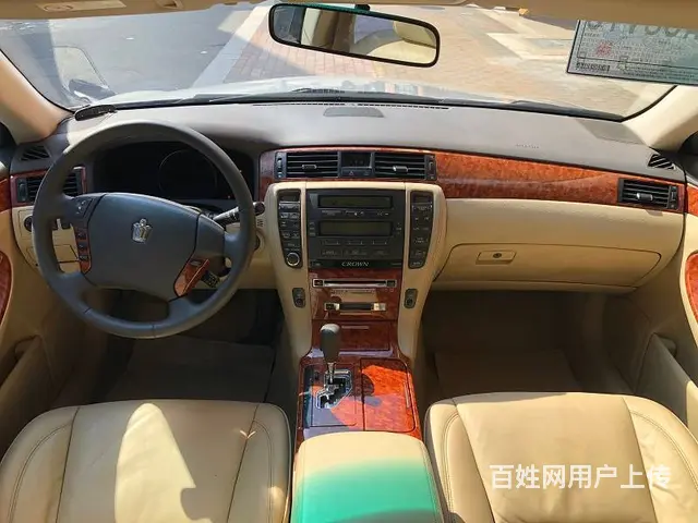 丰田 皇冠 2006款 2.5 手自一体 Royal 真皮版 - 图片 6