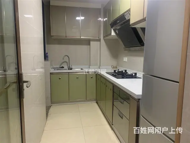 金湾红旗中心红旗广场旁 恒凯恒雅 金湾86平二房随时可看 - 图片 3