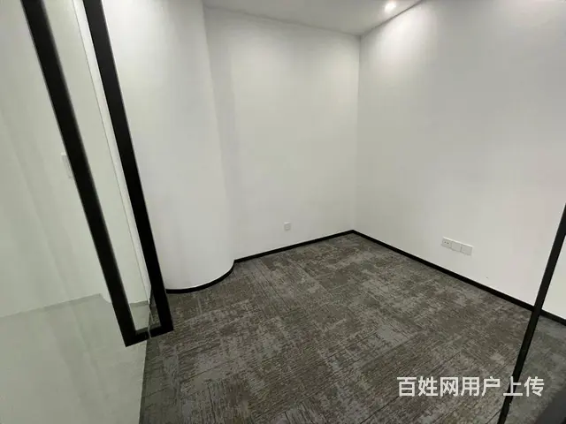 新天地中心，商圈覆盖，出租20方至2000方，大小面积都有！ - 图片 3