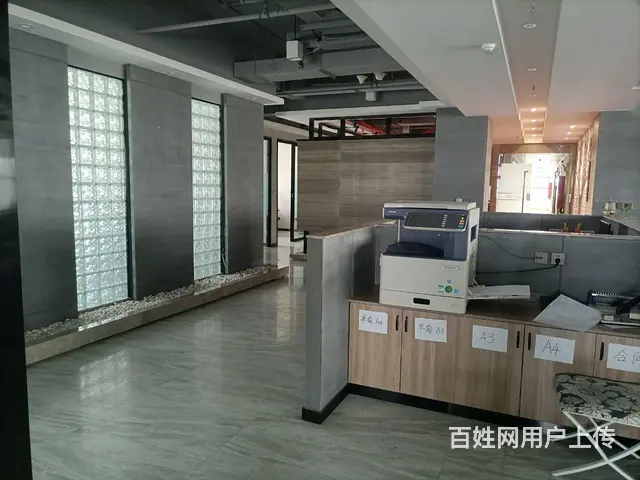 亚欧财富广场工位出租 - 图片 4
