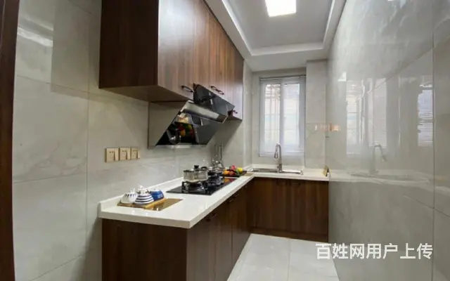 只需要一承很少的马内.中钰月亮湖壹号湖景房，吾悦广场旁， - 图片 2