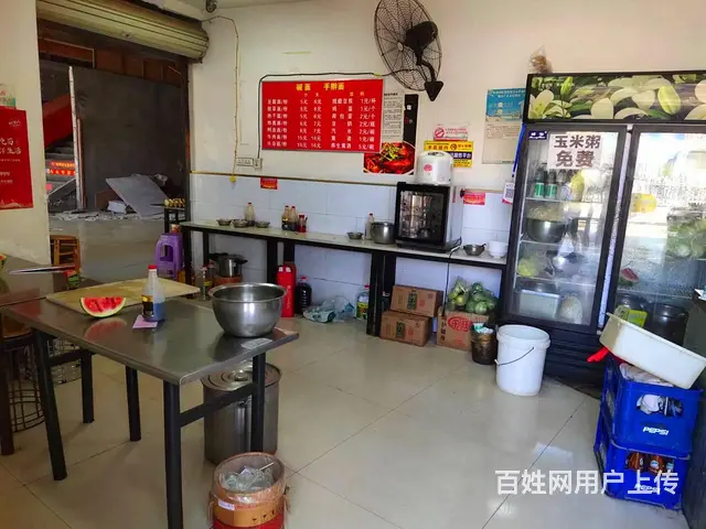 （猎铺网免费推荐）拉美步行街红绿灯路口50平面馆转让 - 图片 2