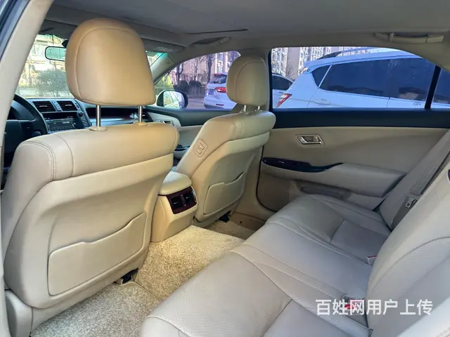 丰田 皇冠 2012款 2.5 手自一体 Royal 导航版 - 图片 7