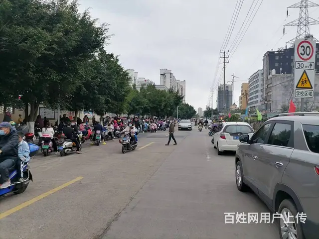 （51旺铺推荐）振发路白驹学校南门50平两间场地出租 - 图片 3