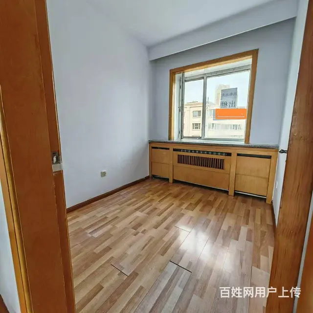 向阳区公园小学，第十三中学，出租出售 - 图片 1