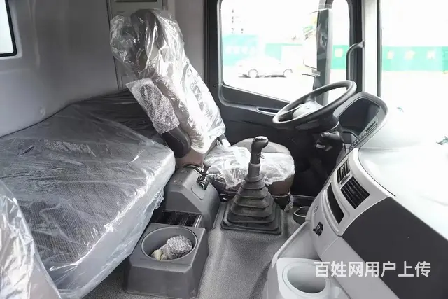 虹宇厂家直销福田欧曼小三轴冷藏车 现车低价处理 - 图片 5